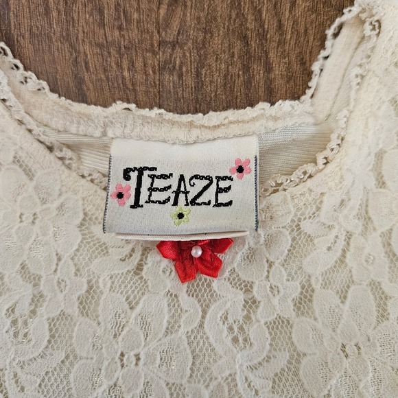 Vintage Girls Red Velvet White Lace Holiday Christmas Dress 2T Made in USA - Picture 2 of 7